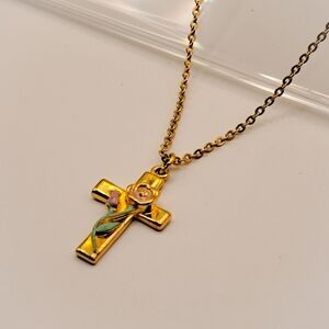 Vintage AVON Floral Cross Pendant Necklace